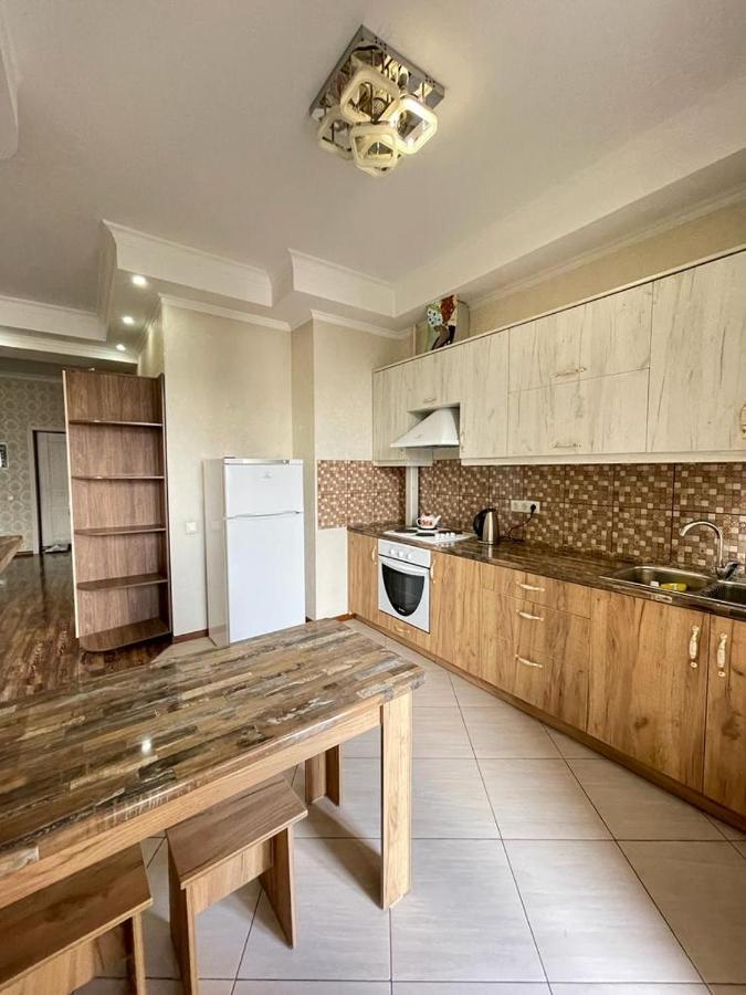 Rent Home Kg! Апартаменты По Уметалиева Рыскулова Biškek Exteriér fotografie